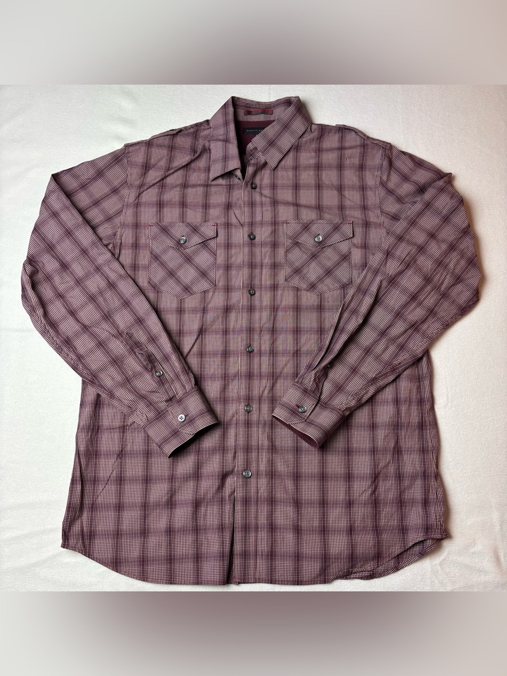 Banana Republic Men's Plaid Button-Down‎ Shirt - Burgundy & Black